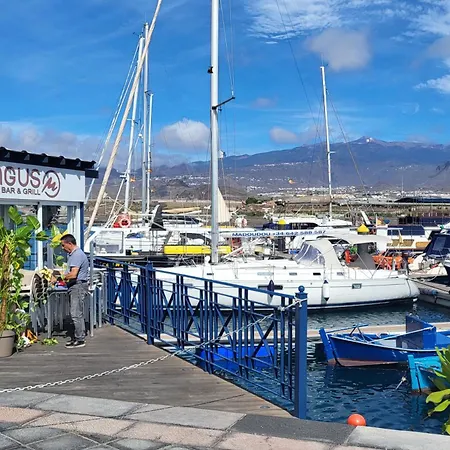 Yacht Oceanis Clipper Hotel en barco Las Galletas