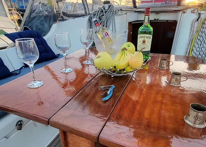보트호텔 Yacht Oceanis Clipper *